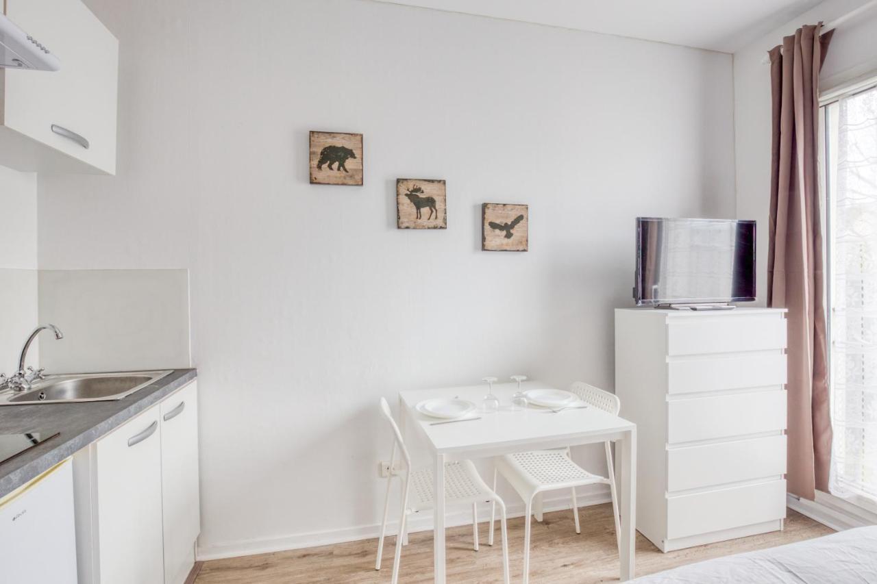 Le Petit Magny Apartment Ngoại thất bức ảnh